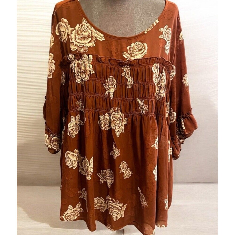 Torrid Women’s Floral Top Short Sleeve W/Ruffel Smocked Front Brown/Tan Sheer